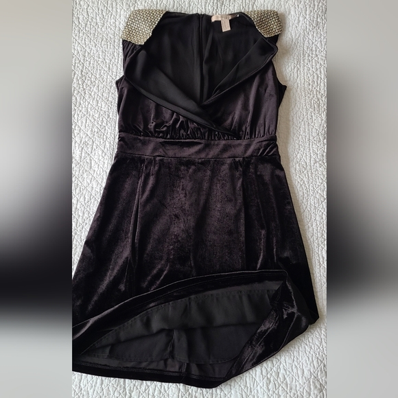 Black Velvety Dress - Picture 4 of 5